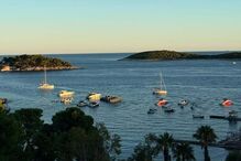 Ana Guiomar desfruta de férias com amigos na Croácia