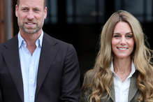 Kate Middleton surge com visual renovado no Museu de História Natural, em Londres