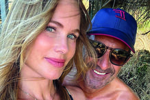 Figo e Helen Svedin, de 50 anos, estiveram há semanas no Algarve e contrariaram os rumores de separação