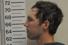 Tyler Robinson tem 22 anos 