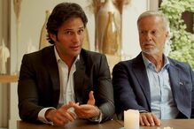 Entrevista com figuras de destaque num ambiente acolhedor