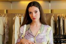 Atriz surge em 'Criadores de Ídolos', produção sobre marcas e celebridades