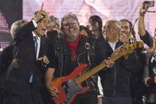 Tim celebra 50 anos de carreira com concerto no Teatro S. Luiz, em Lisboa