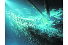 Mergulhadores procuram, a 120 metros de profundidade, objetos do Britannic