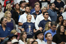 Cerimónias em memória de Charlie Kirk com discurso de Trump e J.D. Vance