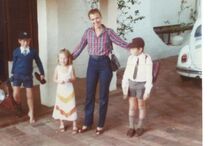 Errol Musk acusado de abuso sexual por filhos e enteados na África do Sul e Califórnia