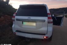 GNR detém suspeitos e apreende armamento de guerra em Aljezur, após ação costeira