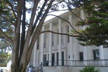 Bombeira incendiária condenada a quatro anos de prisão em Leiria