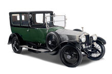 Rolls Royce do Museu do Caramulo destruído em viaduto da A1