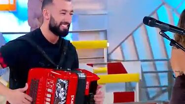 Miguel de Gaia canta e encanta telespectadores do ‘Manhã CM’  