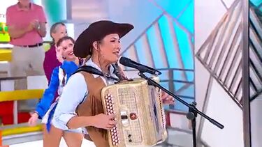 Já ouviu a nova música de Quina Barreiros? Ouça aqui o single ‘Alérgica à Lactose’ 