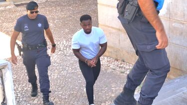 Telefone usado para falar com motorista de TVDE assassinada foi também usado com prostituta carbonizada 