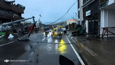 Tempestade tropical Bualoi deixa rasto de destruição nas Filipinas  