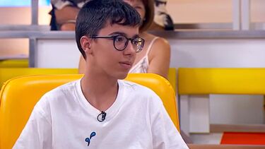 Recordista nacional do cubing: Tiago Morais resolve um cubo mágico em 85 milésimos de segundos