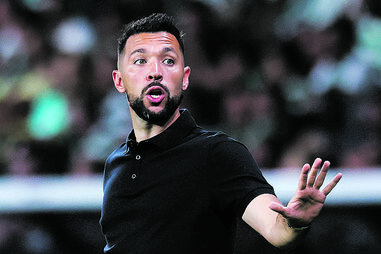 Francesco Farioli já conquistou o balneário do FC Porto