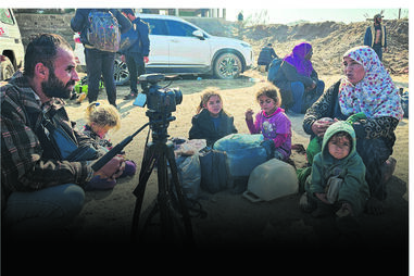 Mahmoud Rehan, um dos poucos jornalistas ainda em Gaza