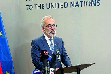 Rangel salientou que a situação na Ucrânia é "muito difícil por causa do ataque a infraestruturas civis energéticas