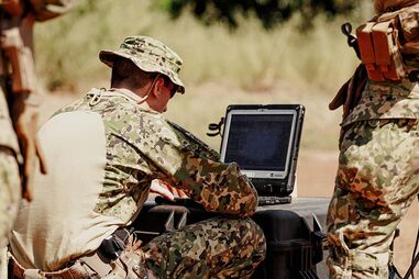 Militares portugueses usam drones na busca por polícias do Congo, na República Centro-Africana