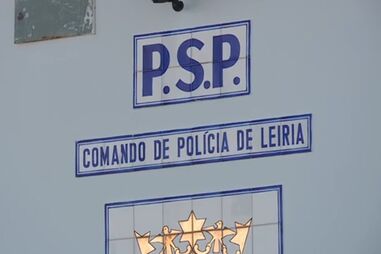 PSP detém homem em Peniche por suspeita de violência doméstica contra a mãe