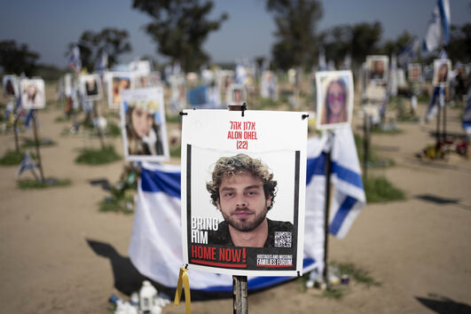 Hamas divulga vídeo de refém germano-israelita retido em Gaza
