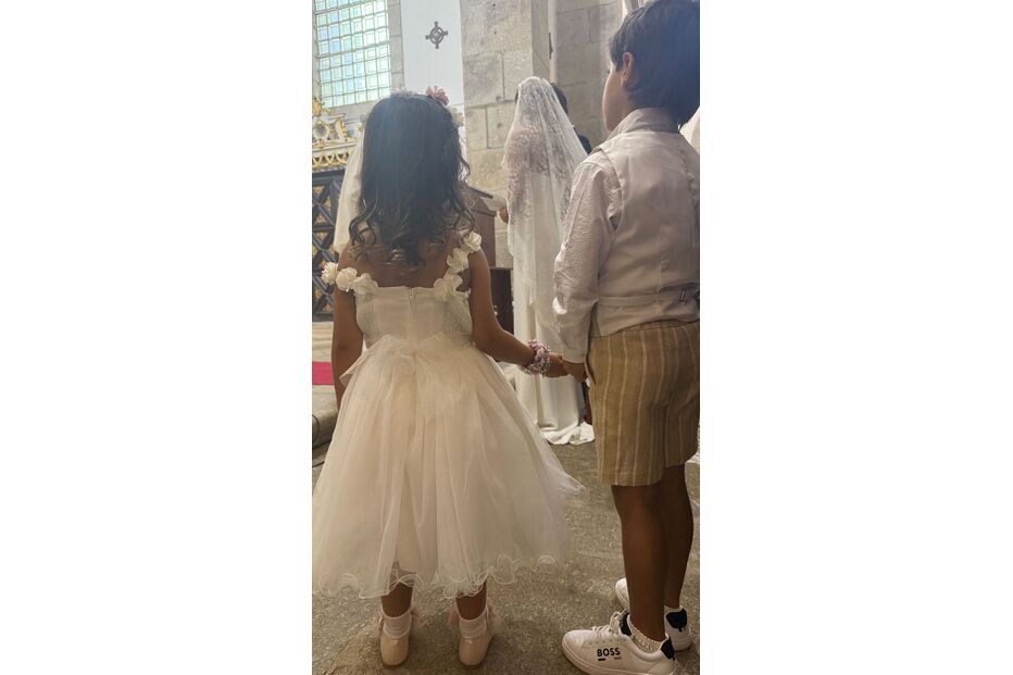 Beatriz Baía casa; Vítor Baía leva a filha ao altar.
