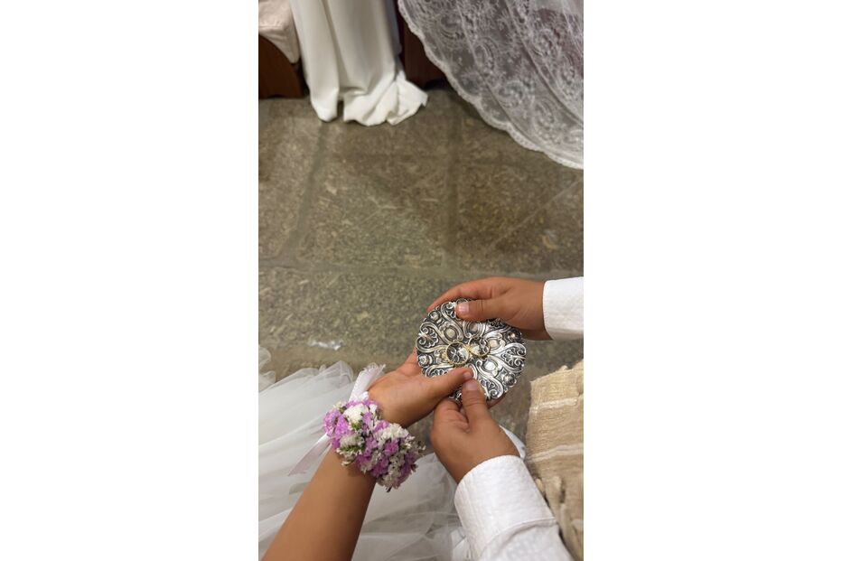 Vítor Baía acompanha a filha Beatriz ao altar num dia de emoção