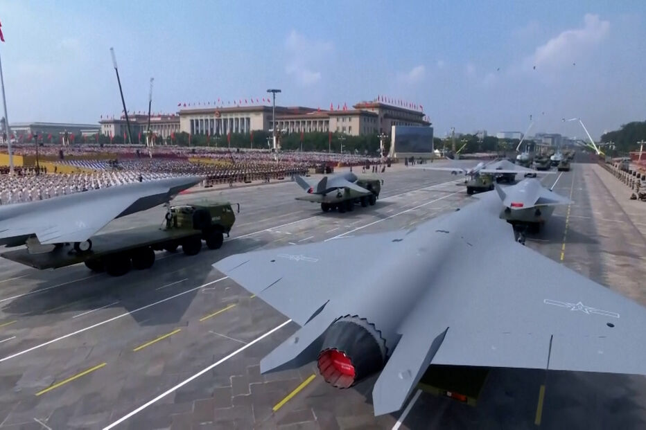China exibe poderio militar durante celebração dos 80 anos do fim da Segunda Guerra Mundial  