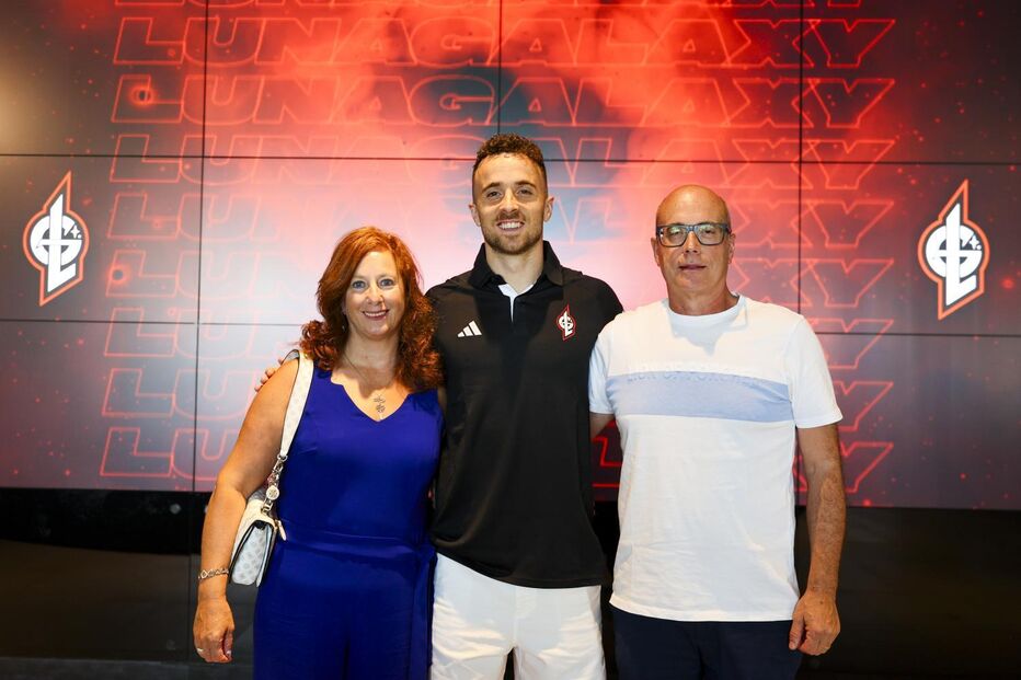 Joaquim e Isabel Silva enfrentam a dor da perda dos filhos, Diogo Jota e André Silva