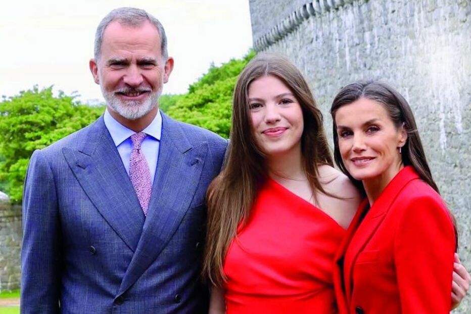 Infanta Sofia em Lisboa com os pais, Rei Felipe VI e Rainha Letizia
