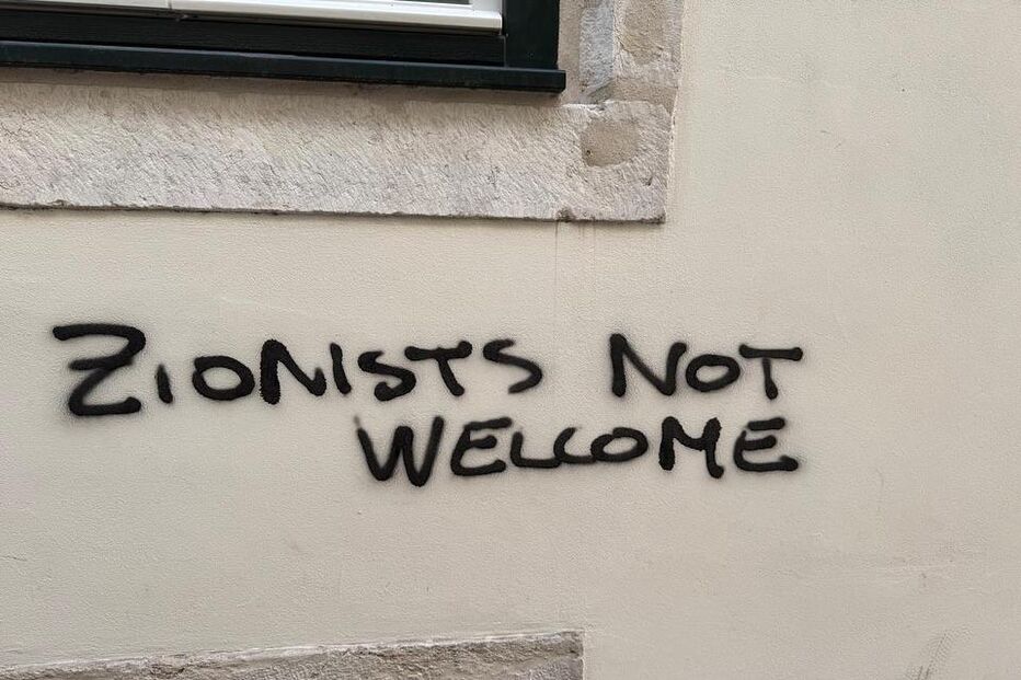 Centro cultural judaico em Lisboa vandalizado com mensagem antissemita