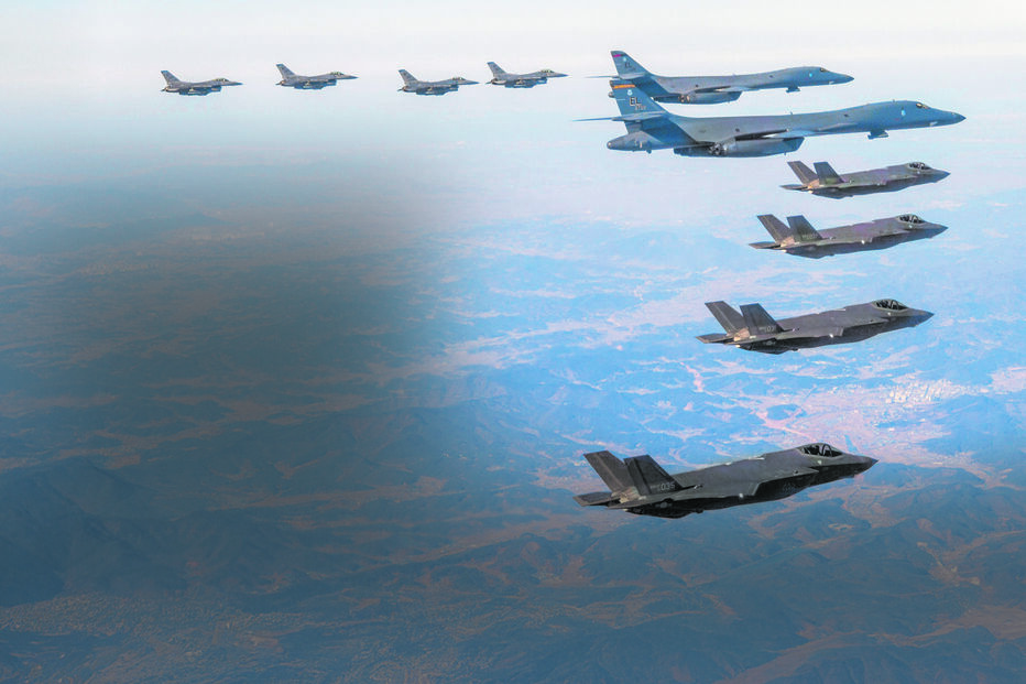 Poderia militar norte-americano avança no mar das Caraíbas