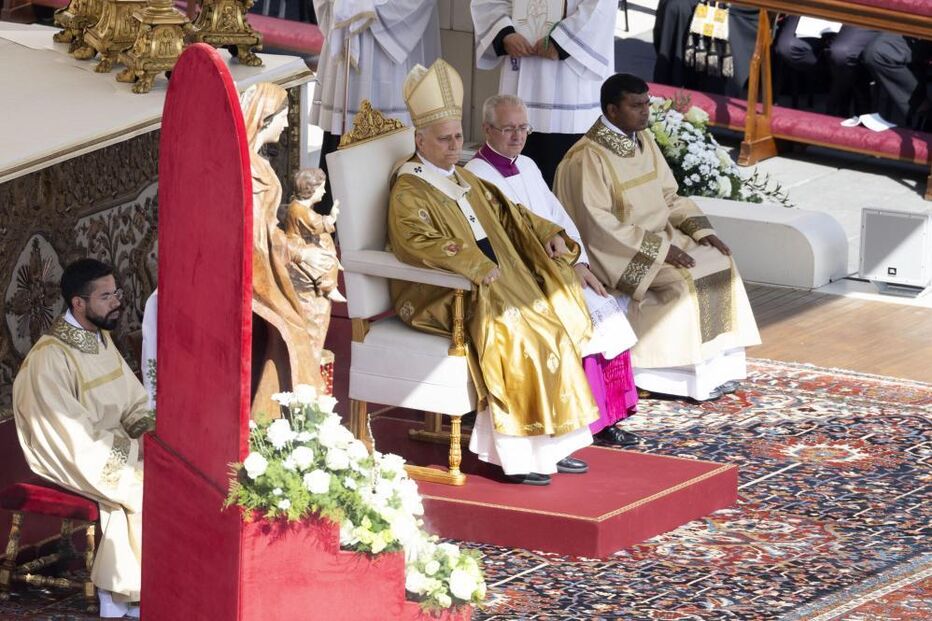 Missa de canonização de Carlo Acutis e Pier Giorgio Frassati na Praça de São Pedro, no Vaticano