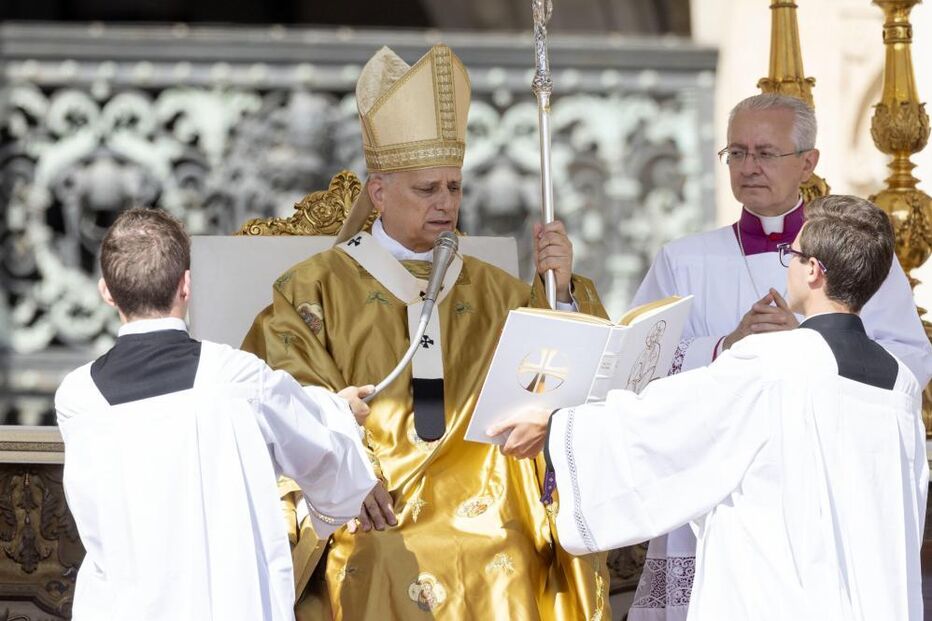 Missa de canonização de Carlo Acutis e Pier Giorgio Frassati na Praça de São Pedro, no Vaticano
