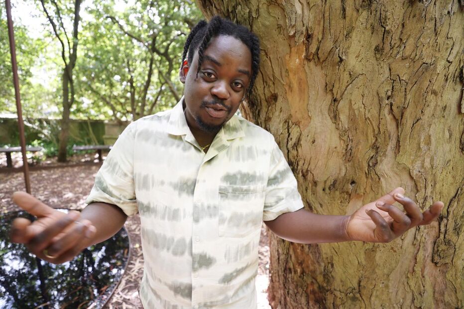 O cantor Ivandro anuncia o nascimento da filha, Melissa