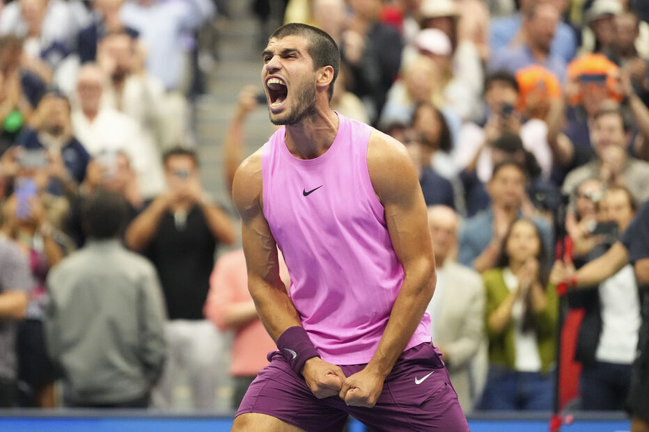 Carlos Alcaraz vence Sinner no Open dos Estados Unidos e conquista título