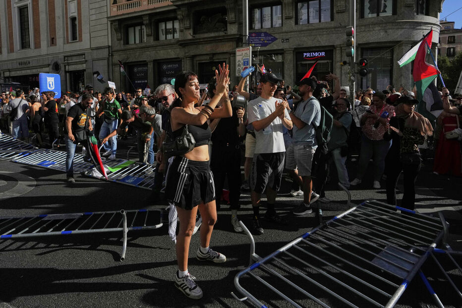 Manifestantes bloqueiam última etapa da Volta a Espanha