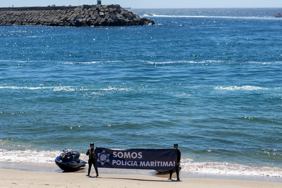 Polícias Marítimos celebram 106 anos em Sines com reforços e demonstração de meios