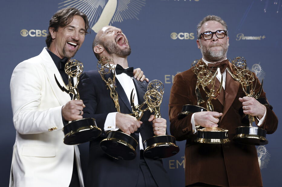 Vencedores dos Emmy celebram prémios para 
