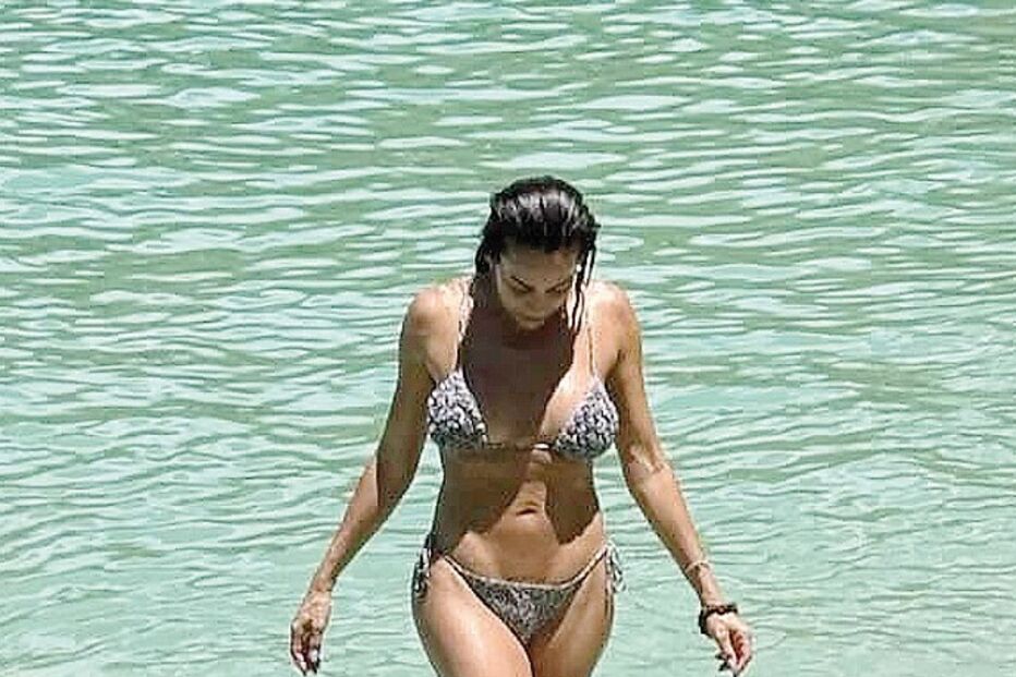 Catarina Furtado esteve recentemente de férias na Grécia com os filhos, João Maria e Maria Beatriz