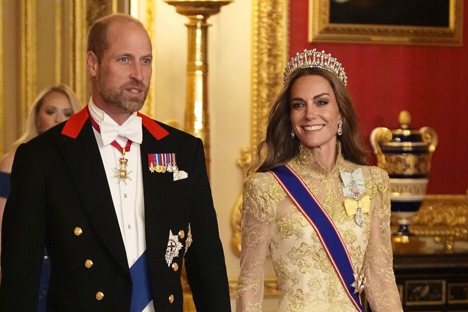 William e Kate marcam presença num banquete de Estado no Castelo de Windsor