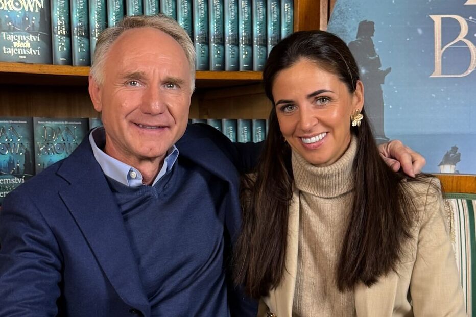 Dan Brown vai casar-se com Judith Pietersen, 27 anos mais nova