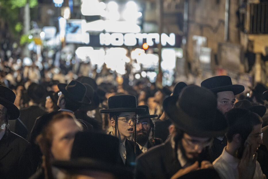 Judeus ultraortodoxos protestam contra o recrutamento militar em Jerusalém