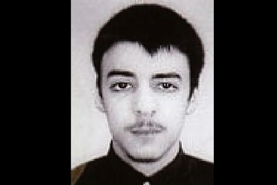 'Pirata' cria império criminoso e milionário na internet aos 15 anos