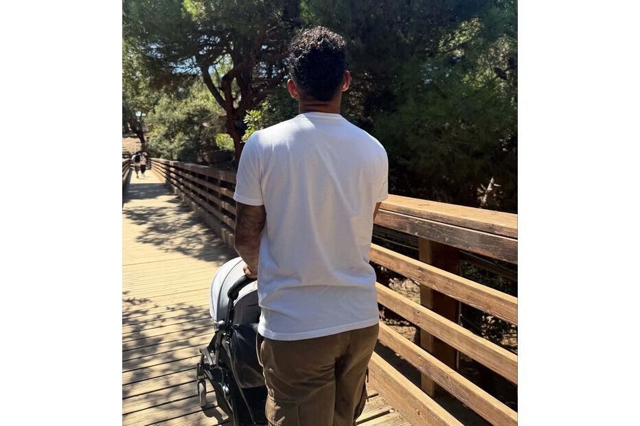 Luis Suárez aproveita folga em família no Badoca Safari Park