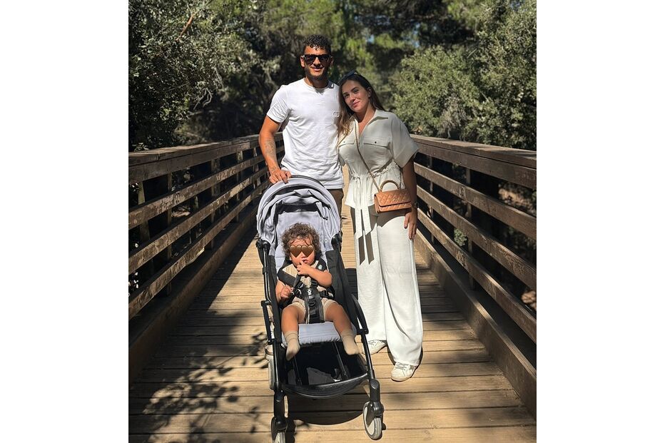 Luis Suárez aproveita folga com a família no Badoca Safari Park