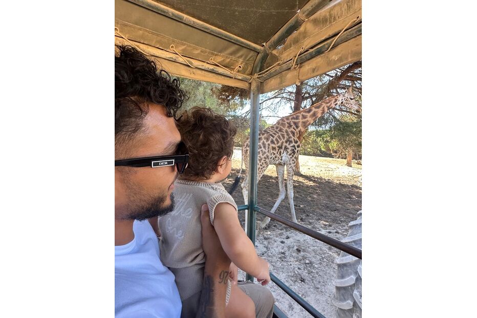 Luis Suárez aproveita dia no Badoca Safari Park com Carolina Rubia e o filho Charly