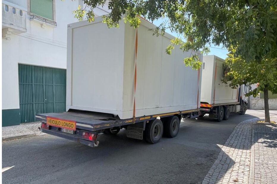 Obras esqueceram chão colocado em 1890 em escola em Santarém