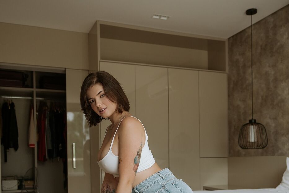 Kerolay Chaves, Miss Bumbum Brasil 2025, procura seguradora para proteger o corpo