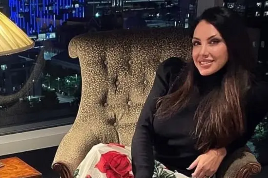 Ex-financista acusado de torturar modelos da Playboy em Nova Iorque