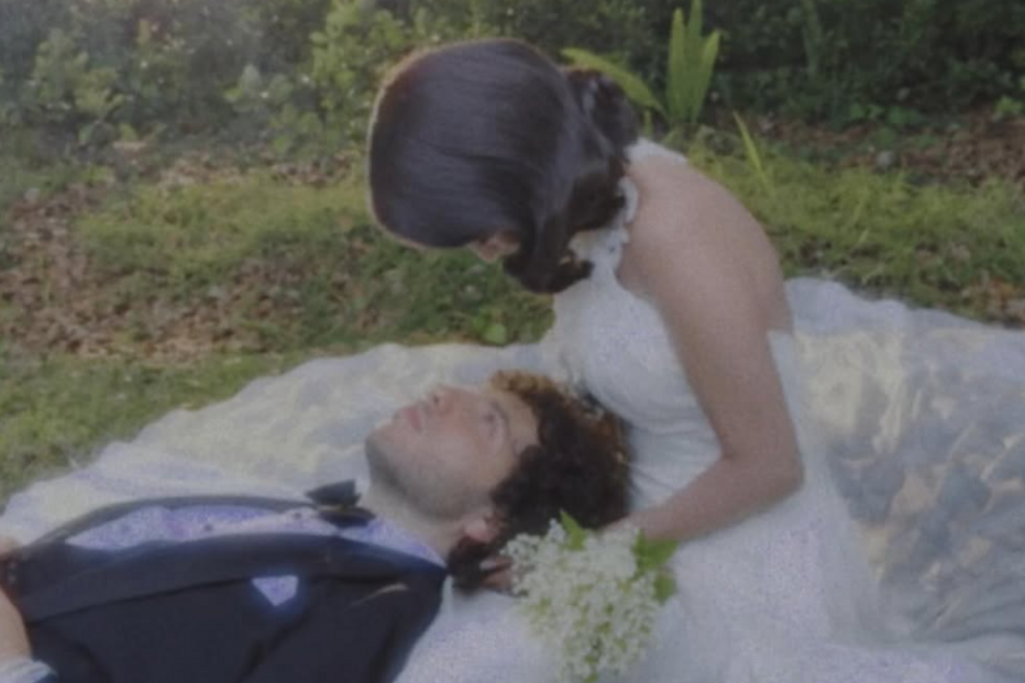Selena Gomez e Benny Blanco no casamento